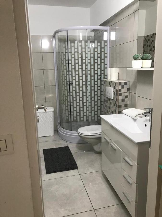 Ferienwohnung Nelany Zubovići Exterior foto
